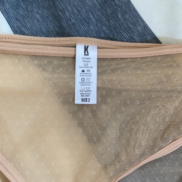 Kit undergarments mesh girlshort size 2 sand - Picture 4 of 7